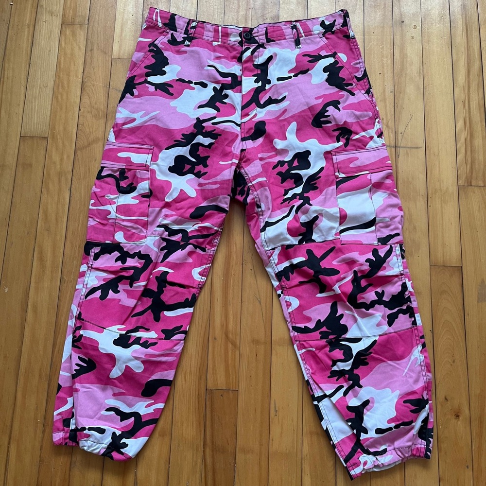Pink Camo Cargo Pants Large Regular Waist 35-39 Inseam 29-32.5